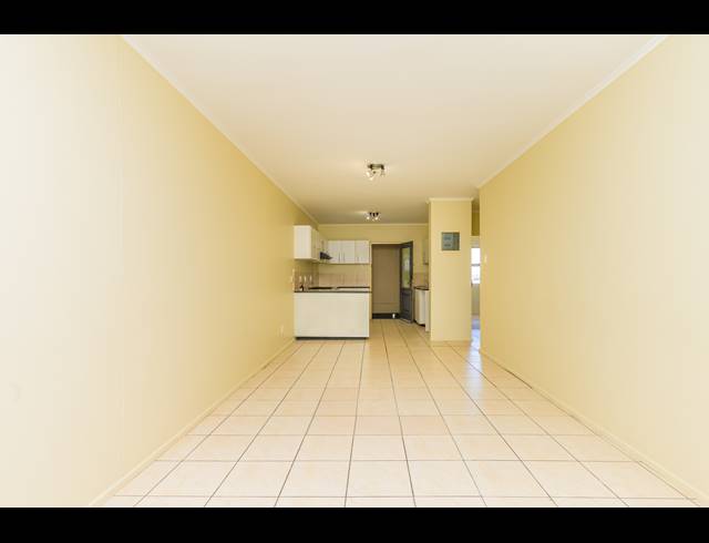 2 BEDROOM APARTMENT FOR SALE IN UMHLANGA RIDGE